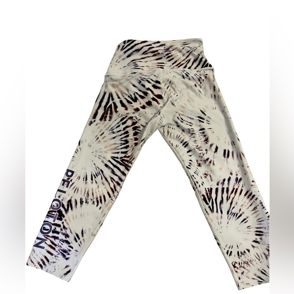 WITH Wear it to Heart Peloton Purple/Multi Color Tie Dye Burst Crop Leggings Med